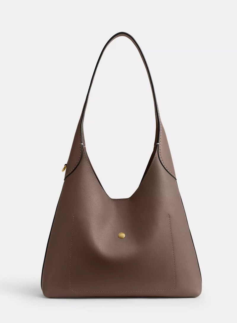 كوتش اوت ليت حقيبة كتف كوتش بروكلين 28، حقيبة كتف نسائية، حقيبة يد نسائية، حقيبة سفر نسائية، 28 سم - لون حجري داكن - Image 3